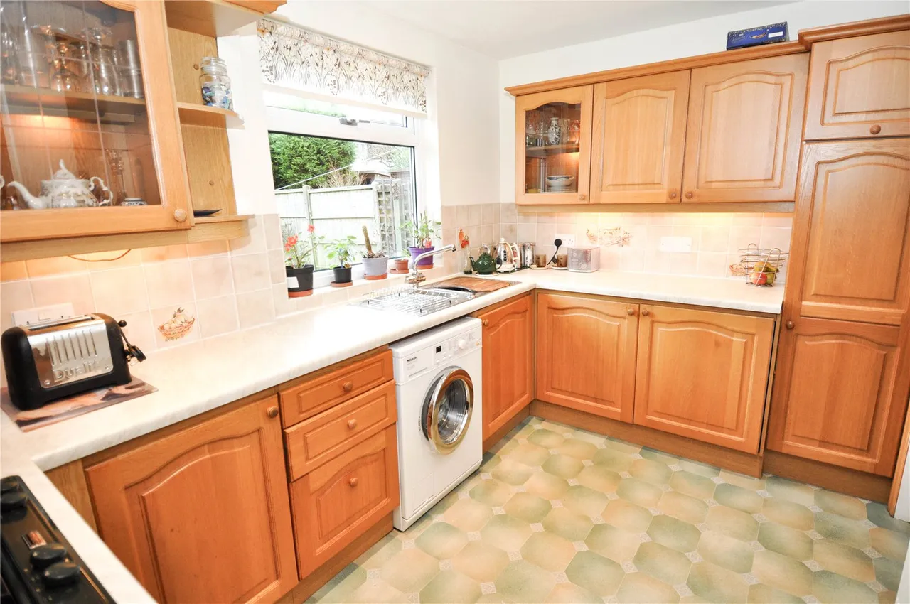 Hill Top Road, Northfield, Birmingham, B31 5AP, photo 4