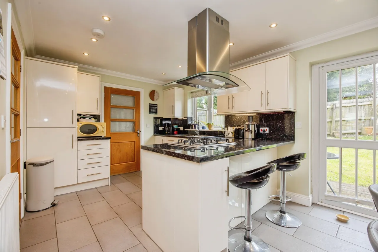 Cromwell Road, St. Austell, PL25, photo 2