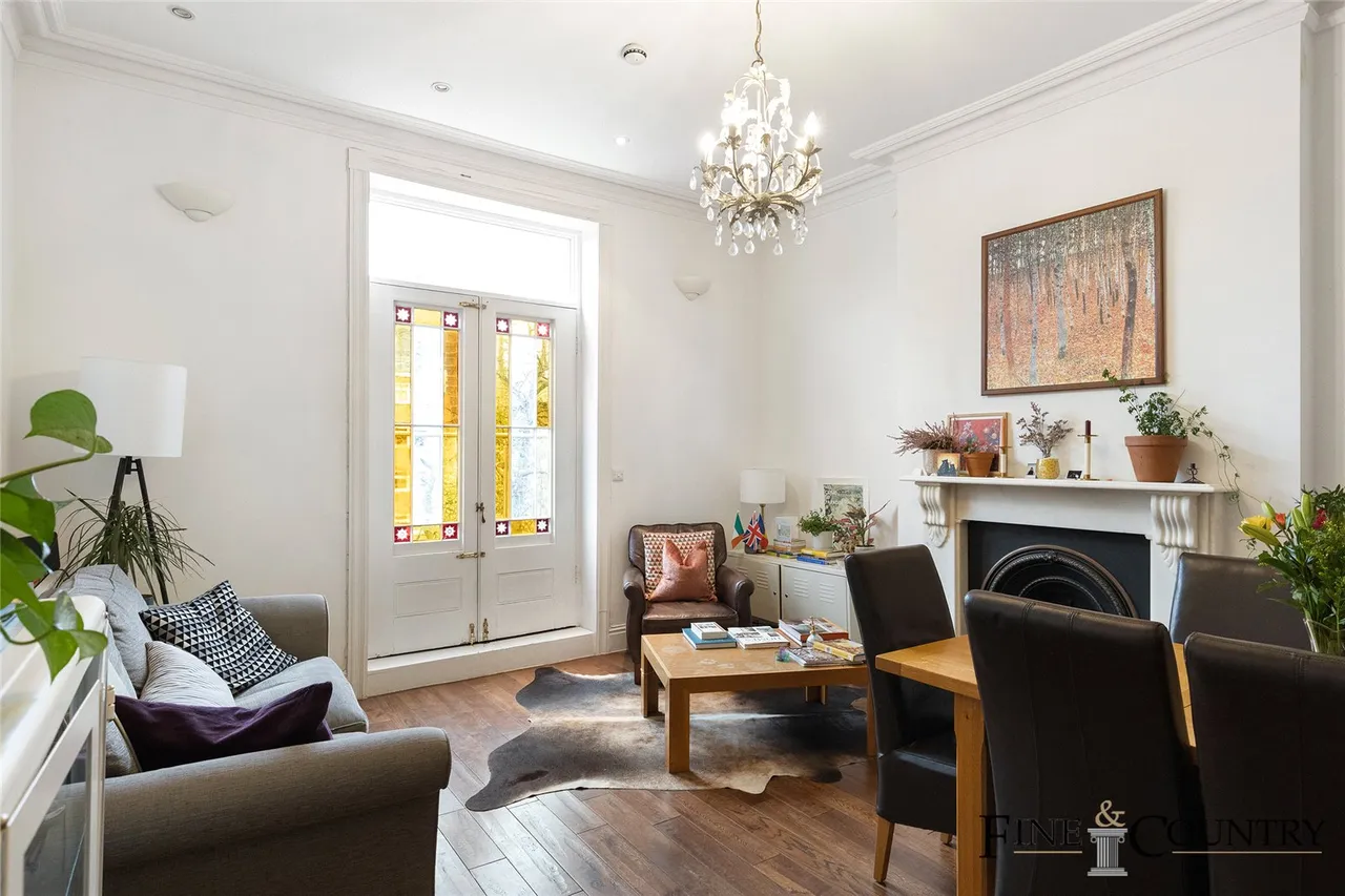 Brondesbury Villas, London, photo 7
