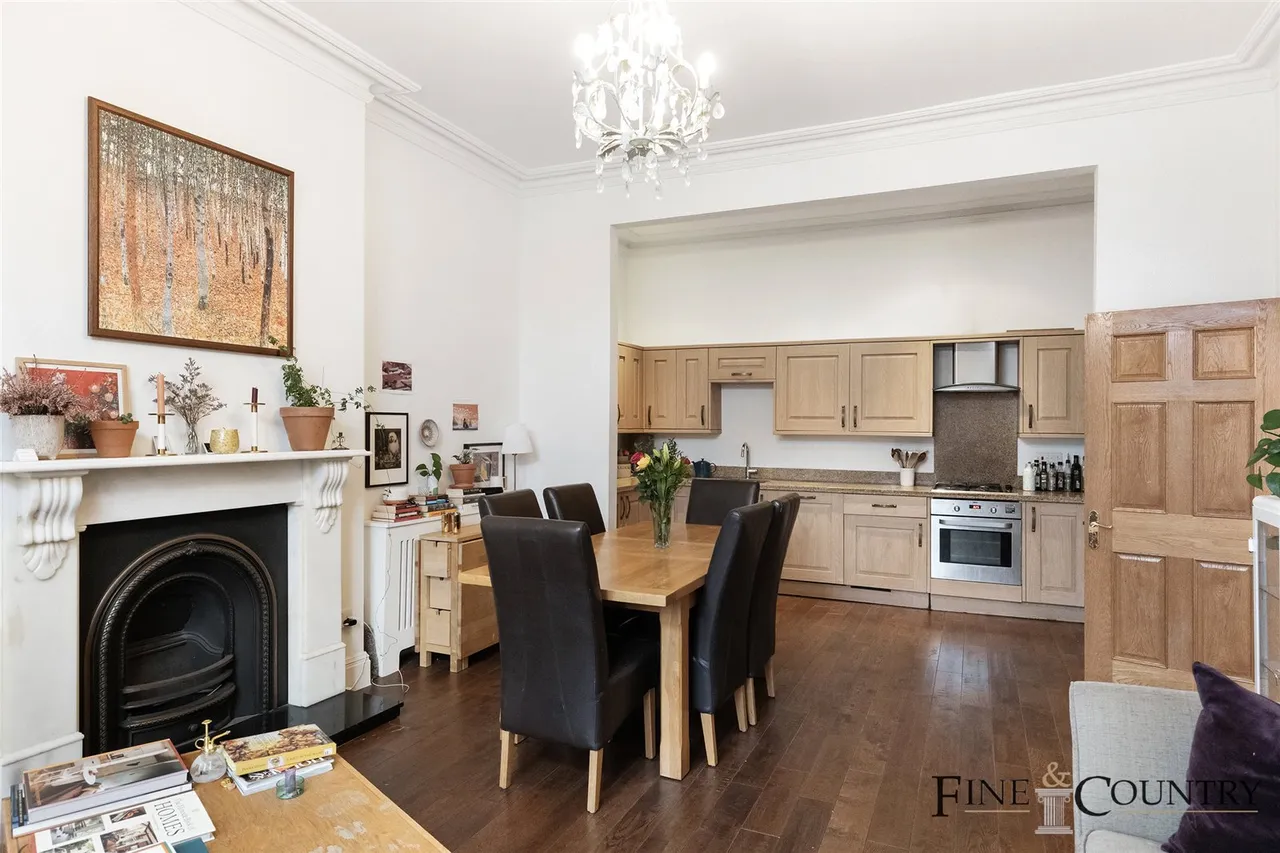 6 bed house for sale, Brondesbury Villas, London