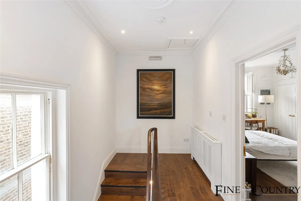 Brondesbury Villas, London, photo 15