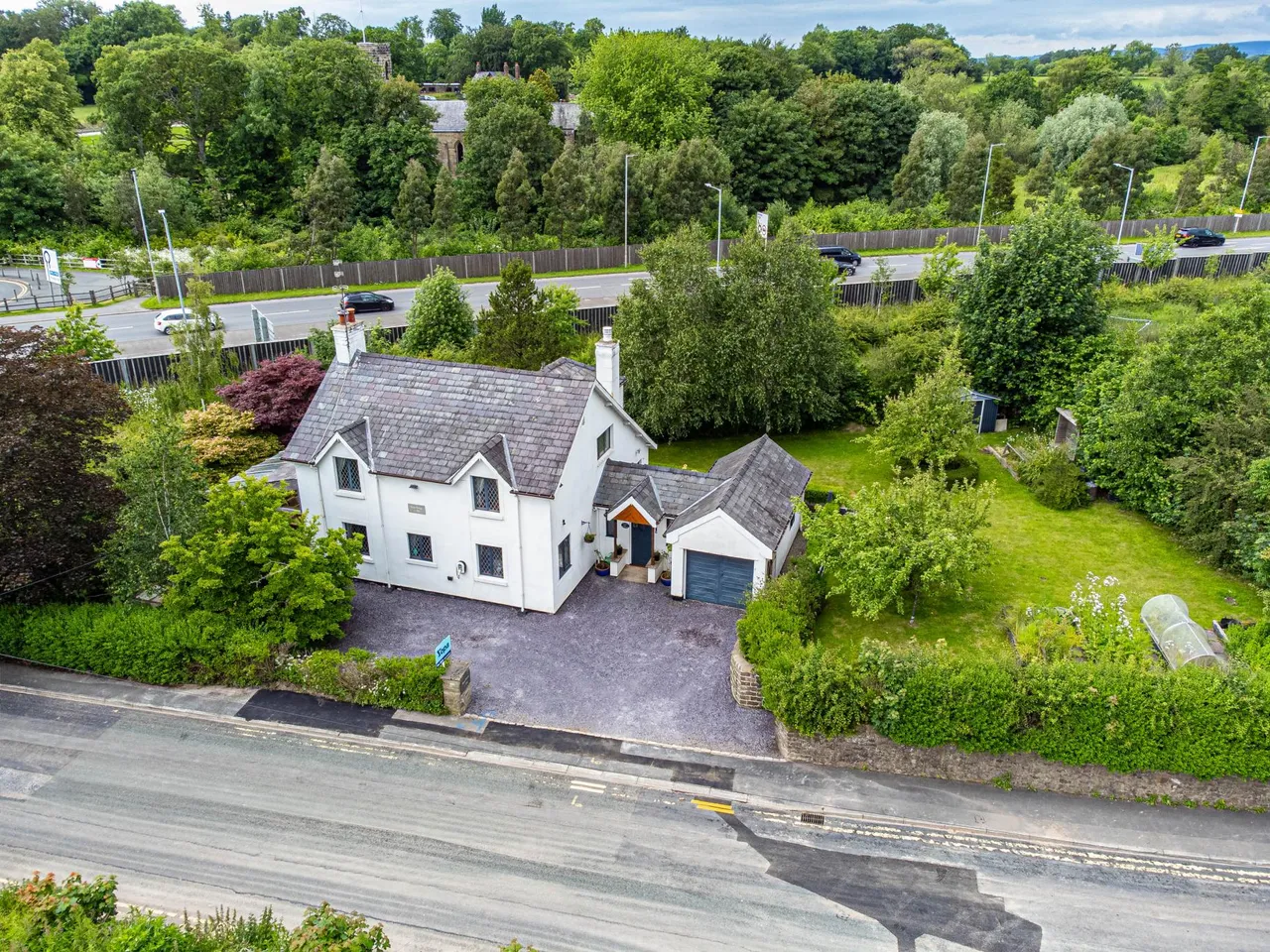 D'urton Lane, Broughton, PR3, photo 28