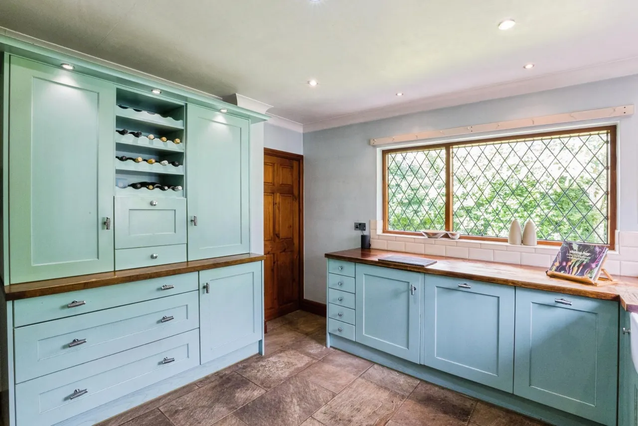 D'urton Lane, Broughton, PR3, photo 17