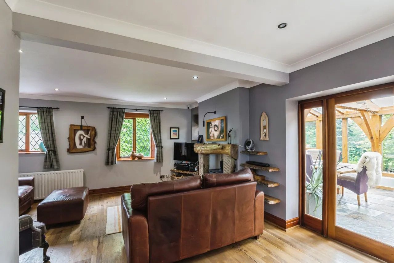D'urton Lane, Broughton, PR3, photo 7
