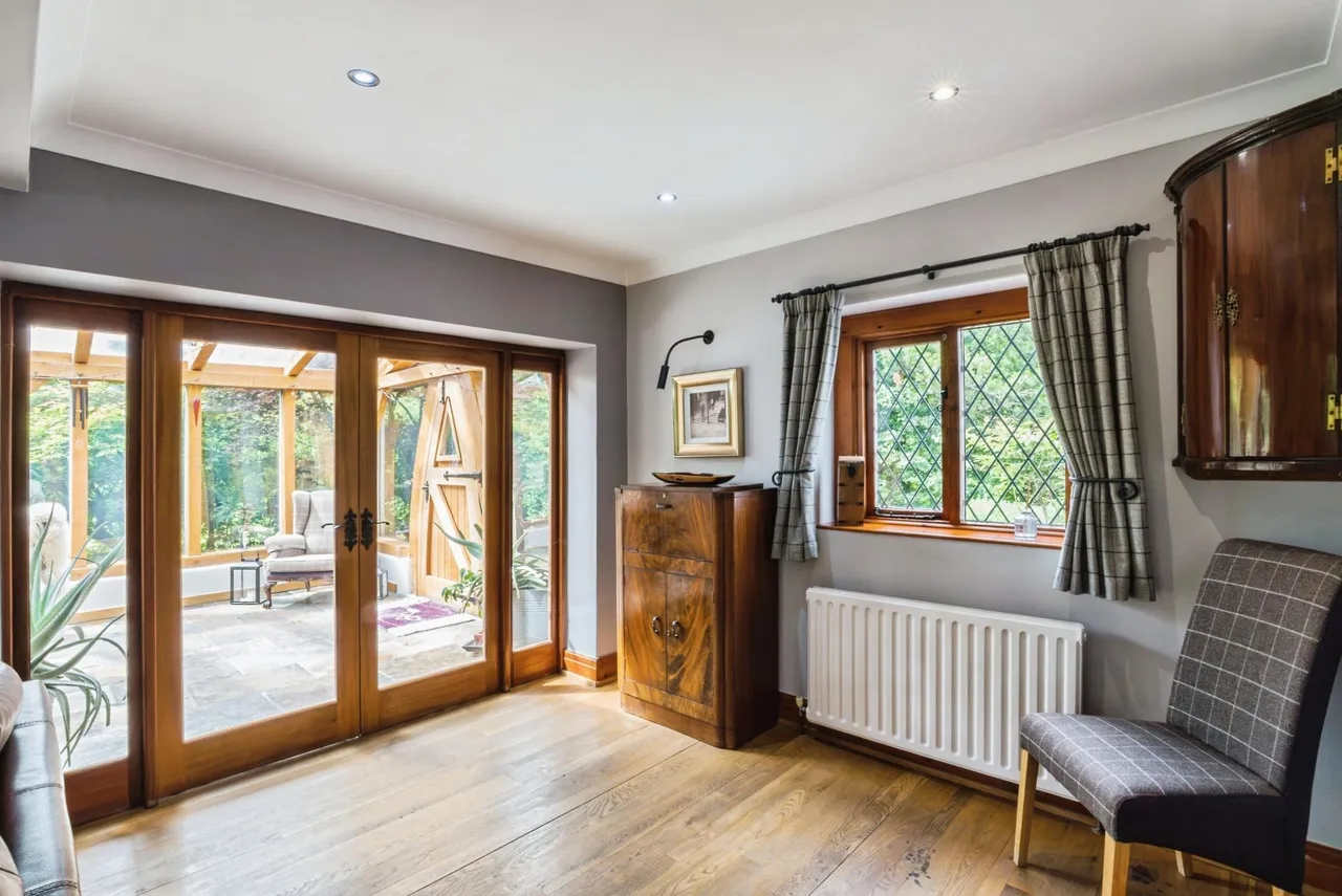 D'urton Lane, Broughton, PR3, photo 9