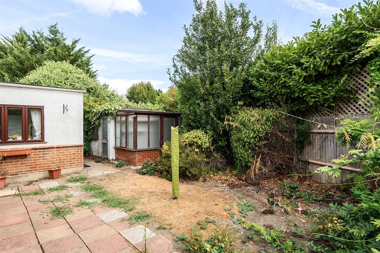 Wellington Road, Enfield, EN1, photo 2