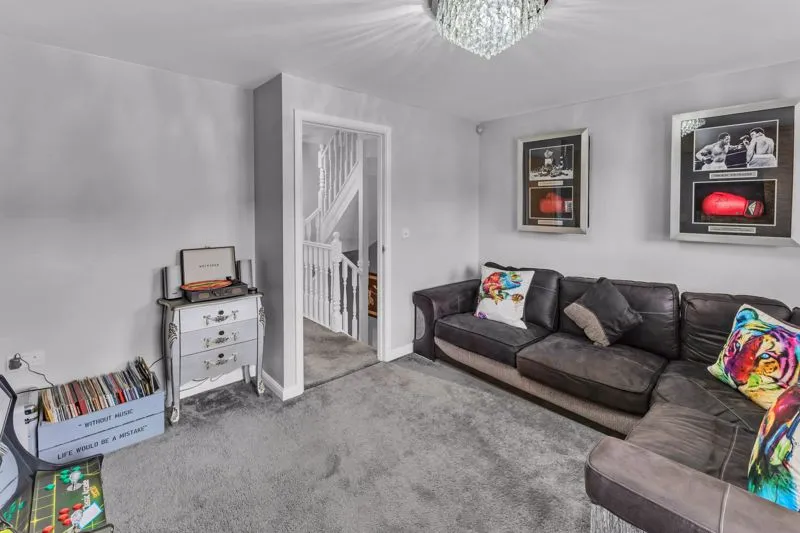 Fisher Drive, Heywood OL10 1FX, photo 11