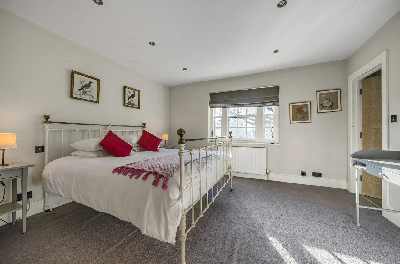 Barnet Road, Arkley, Hertfordshire, EN5 3JD, photo 17