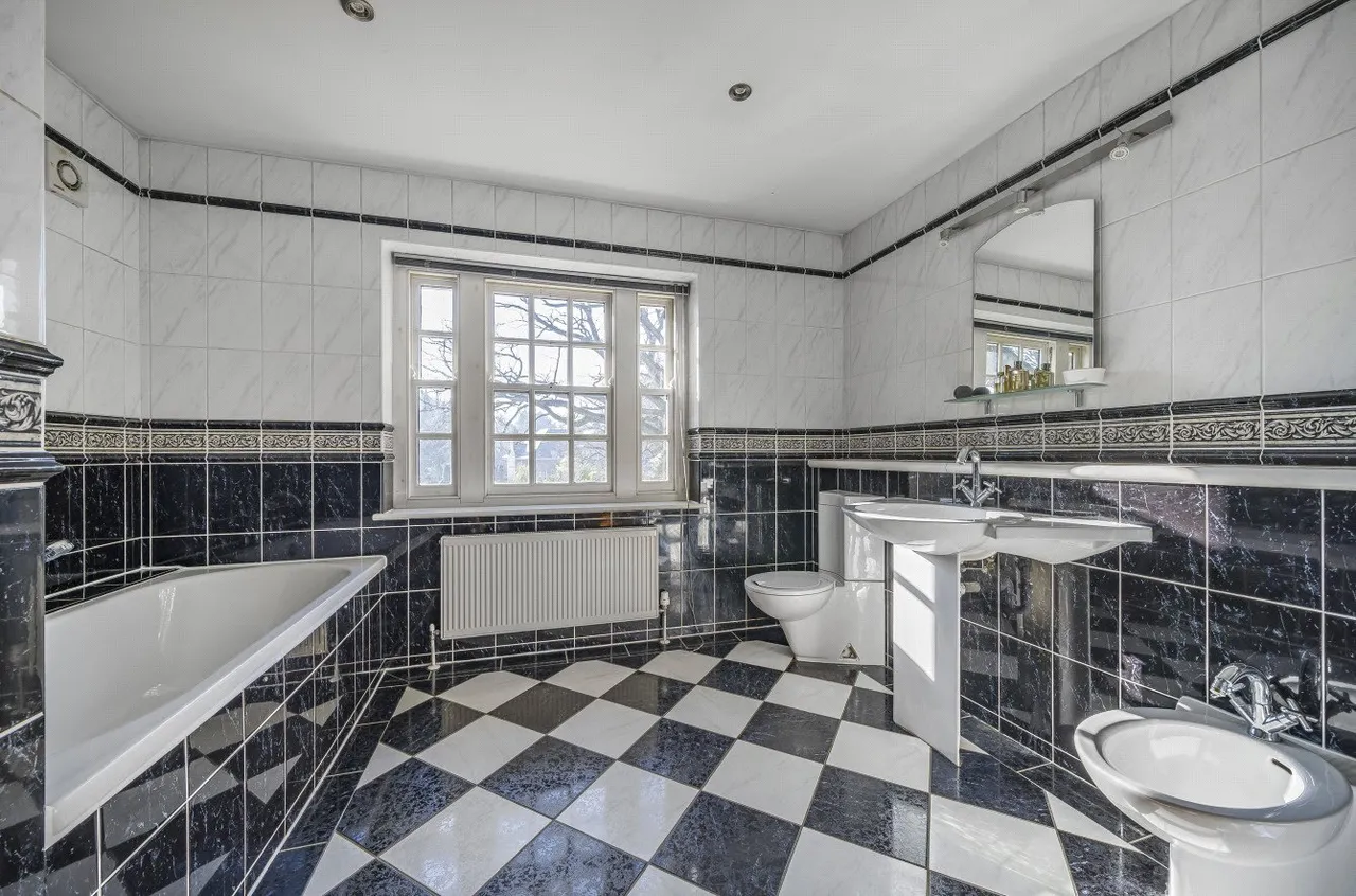 Barnet Road, Arkley, Hertfordshire, EN5 3JD, photo 15