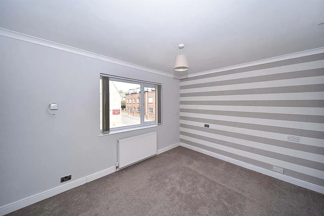 St. Andrews Road, Macclesfield, photo 6