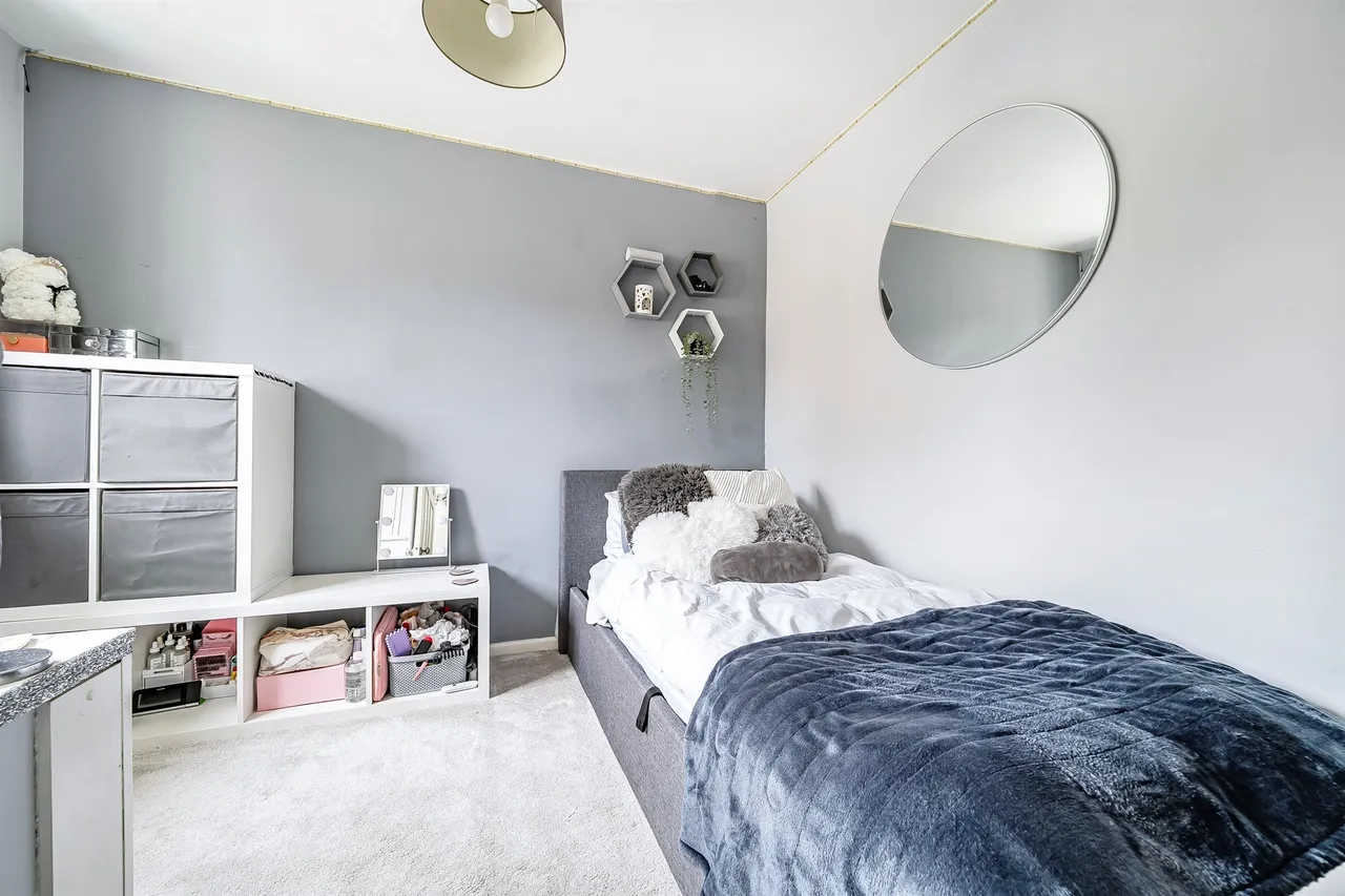 Ripley Road, Enfield, EN2, photo 9