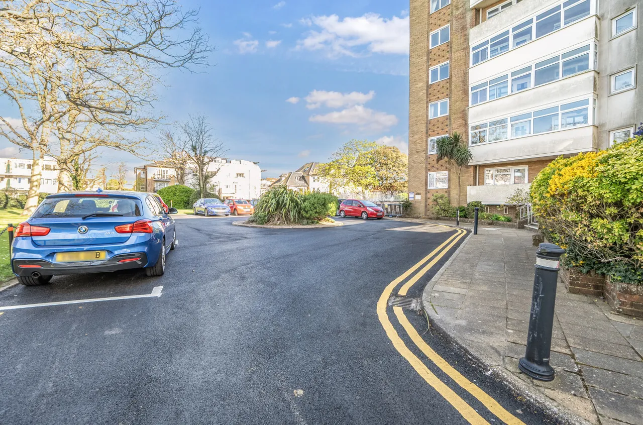Boundary Road, Worthing, BN11, photo 13