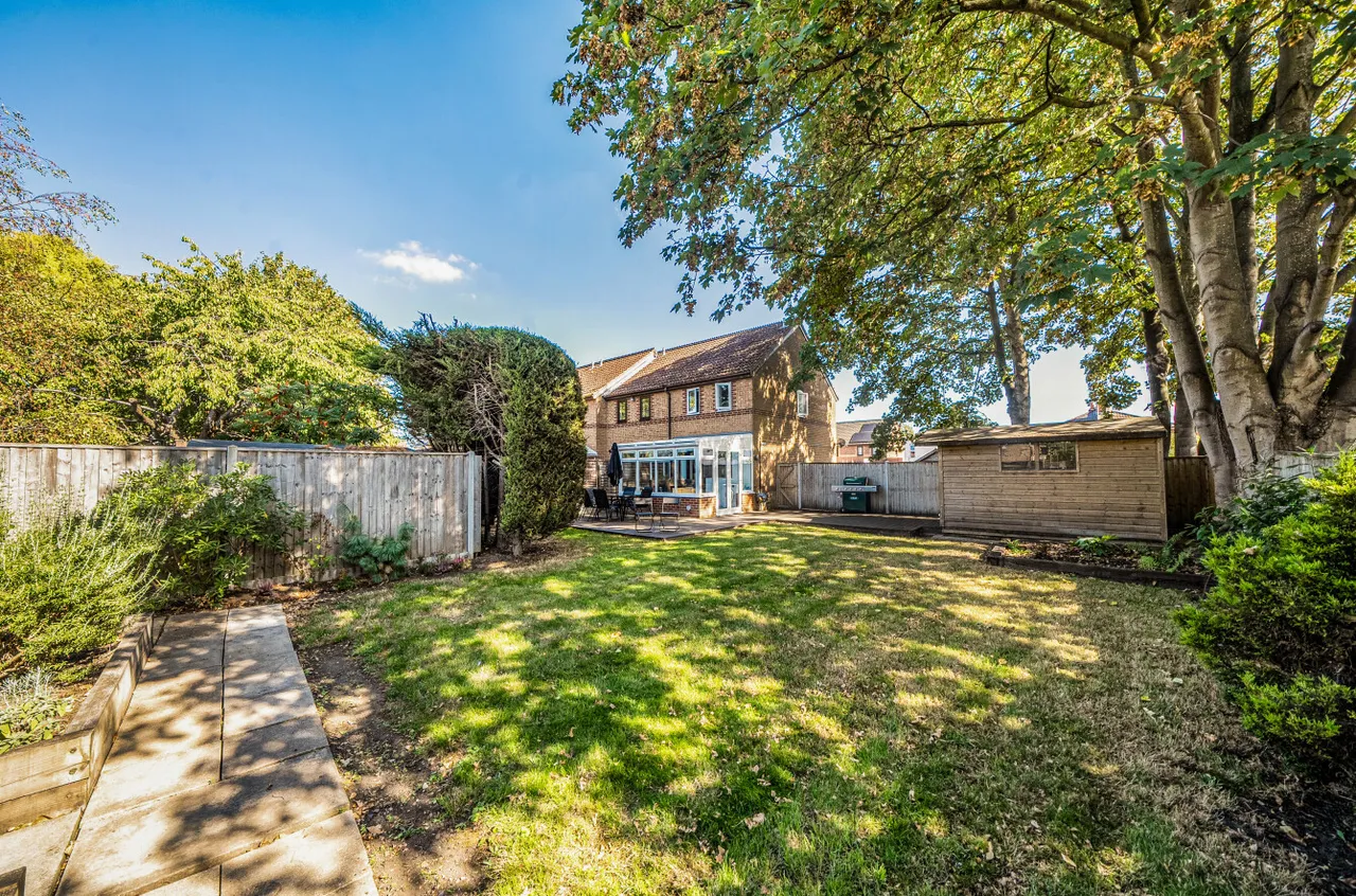 St. Augustine Gardens, St Denys, SO17, photo 10
