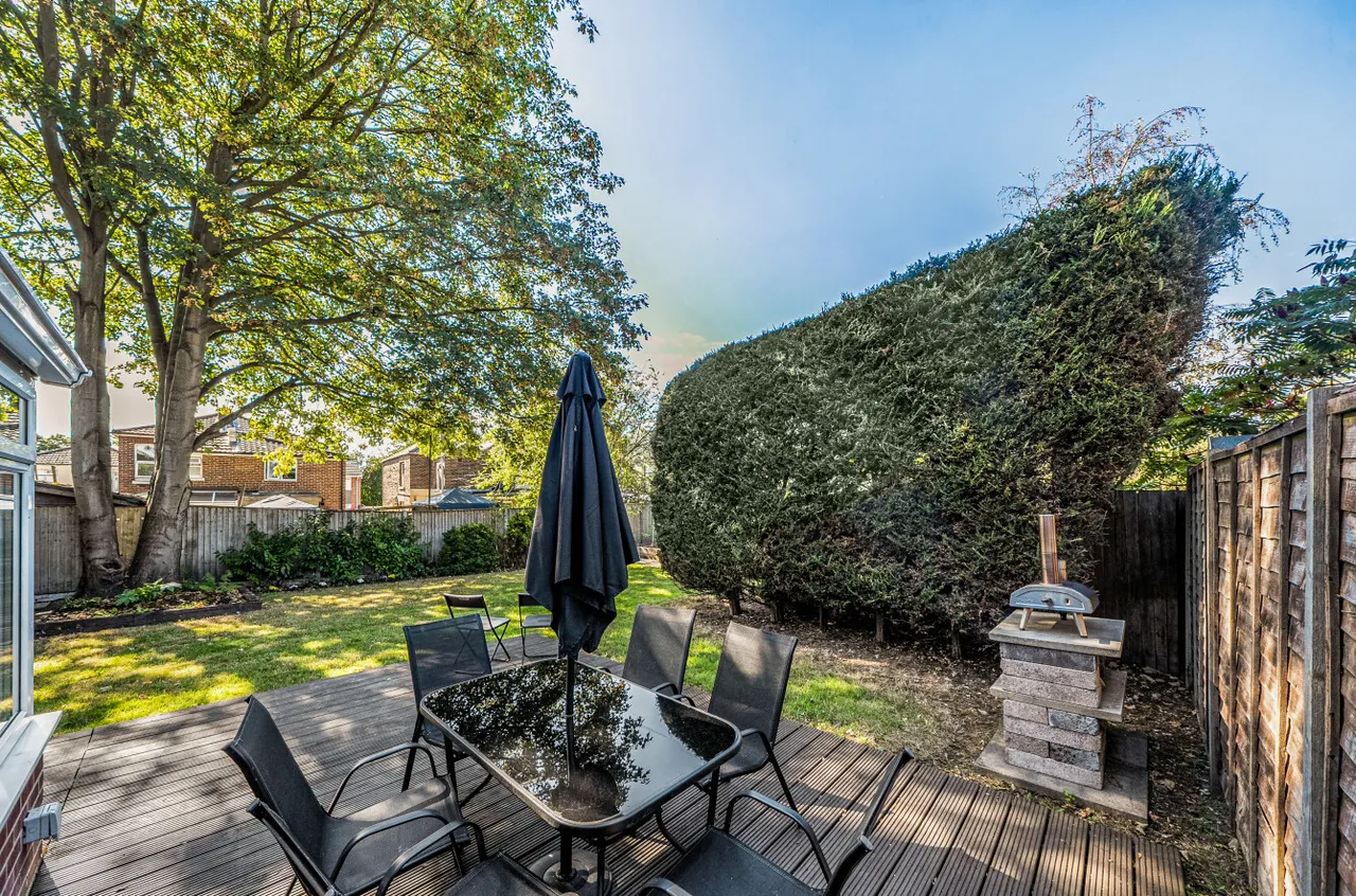 St. Augustine Gardens, St Denys, SO17, photo 11