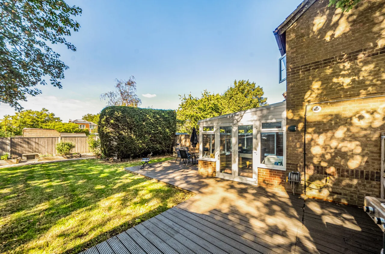 St. Augustine Gardens, St Denys, SO17, photo 12