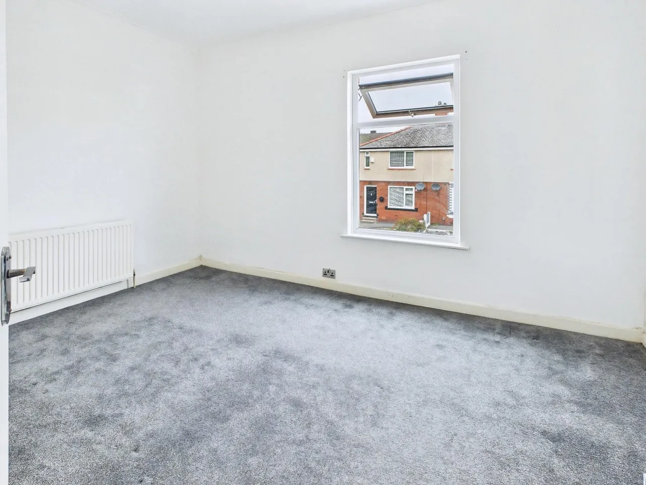 Thickness Avenue, Wigan, WN6, photo 5