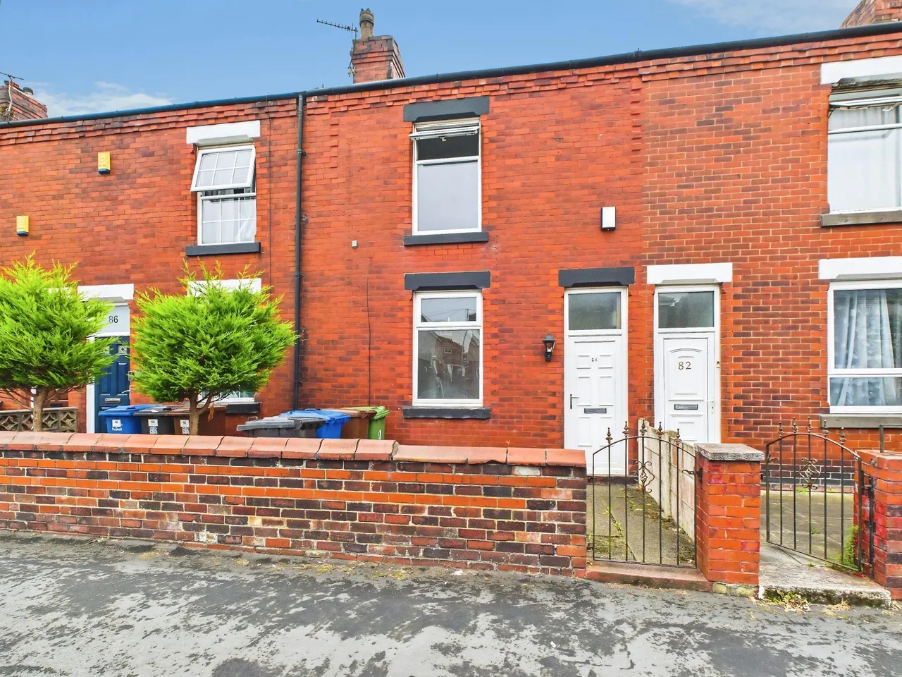2 bed house to rent — Thickness Avenue, Wigan, WN6