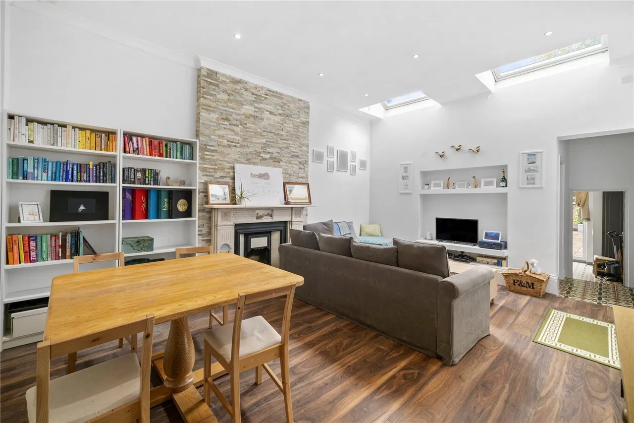 Bedford Hill, London, SW12, photo 3