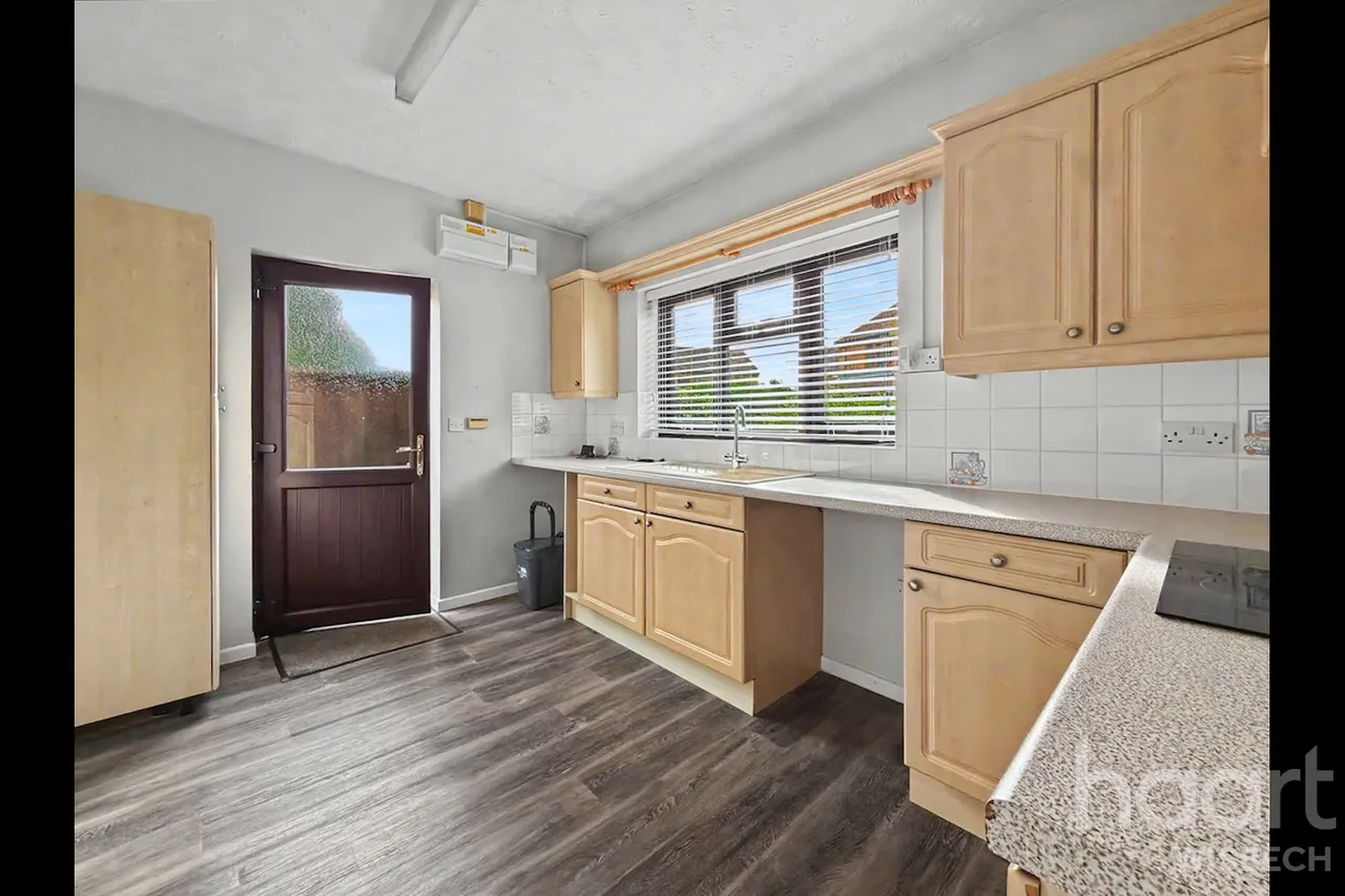Churchfield Way, Wisbech St Mary, PE13, photo 8