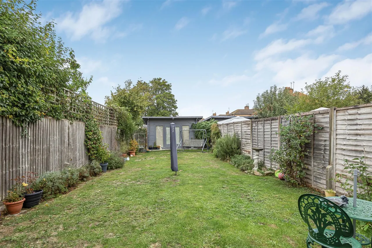 Greenfields Road, Reading, RG2, photo 14