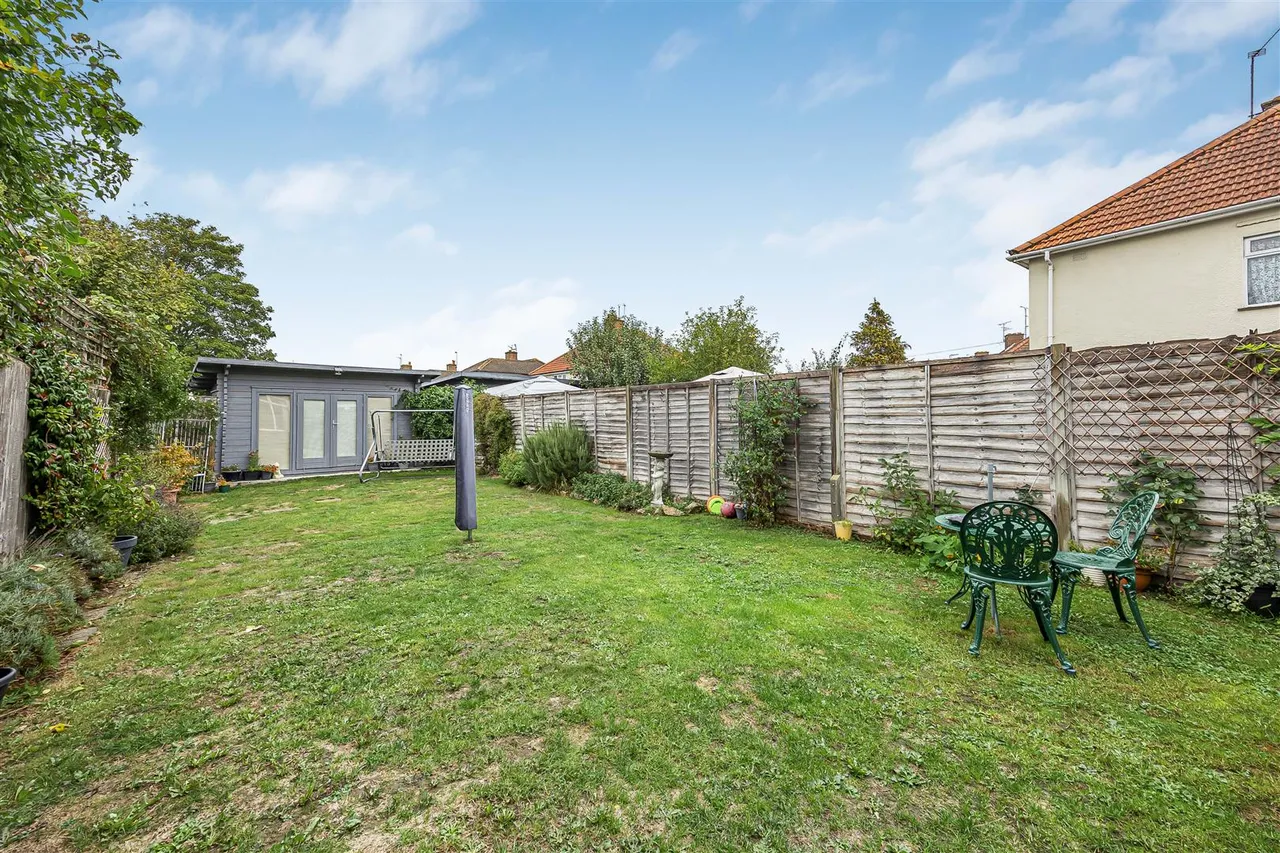 Greenfields Road, Reading, RG2, photo 12