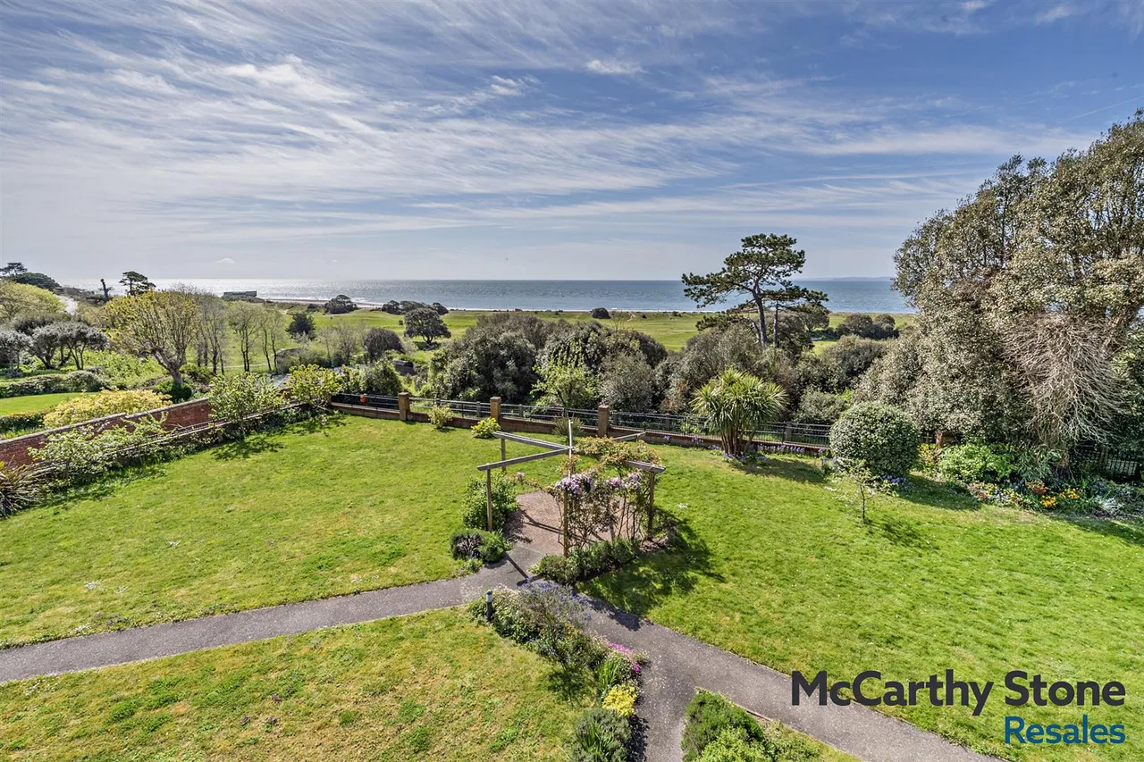 Douglas Avenue, Exmouth, EX8, photo 3