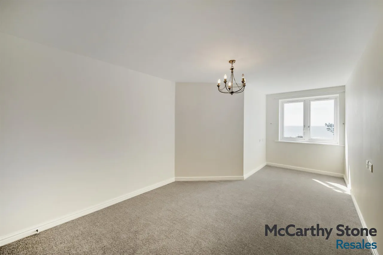 Douglas Avenue, Exmouth, EX8, photo 12