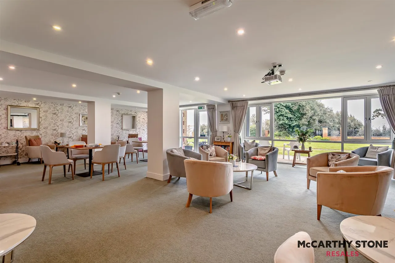 Douglas Avenue, Exmouth, EX8, photo 14