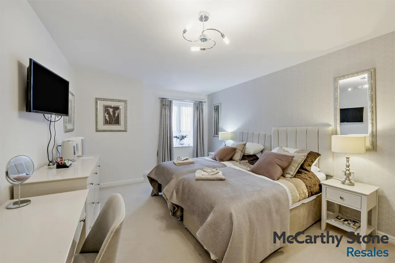 Douglas Avenue, Exmouth, EX8, photo 19