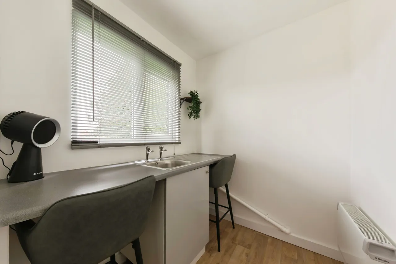 Lawrence Avenue, Northwich, CW9, photo 14