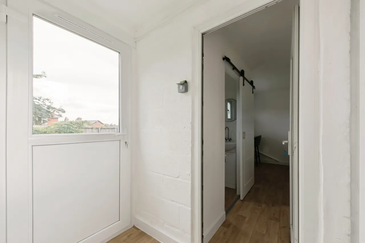 Lawrence Avenue, Northwich, CW9, photo 12