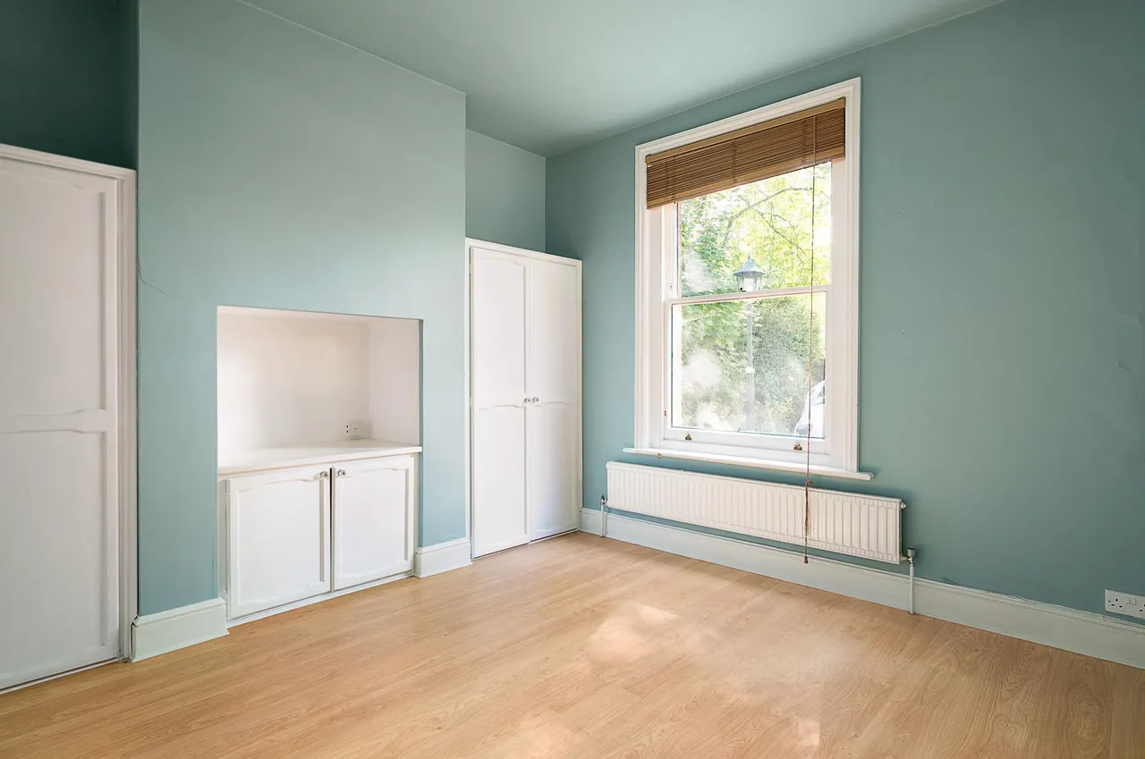 Donnington Square, Newbury, RG14, photo 5