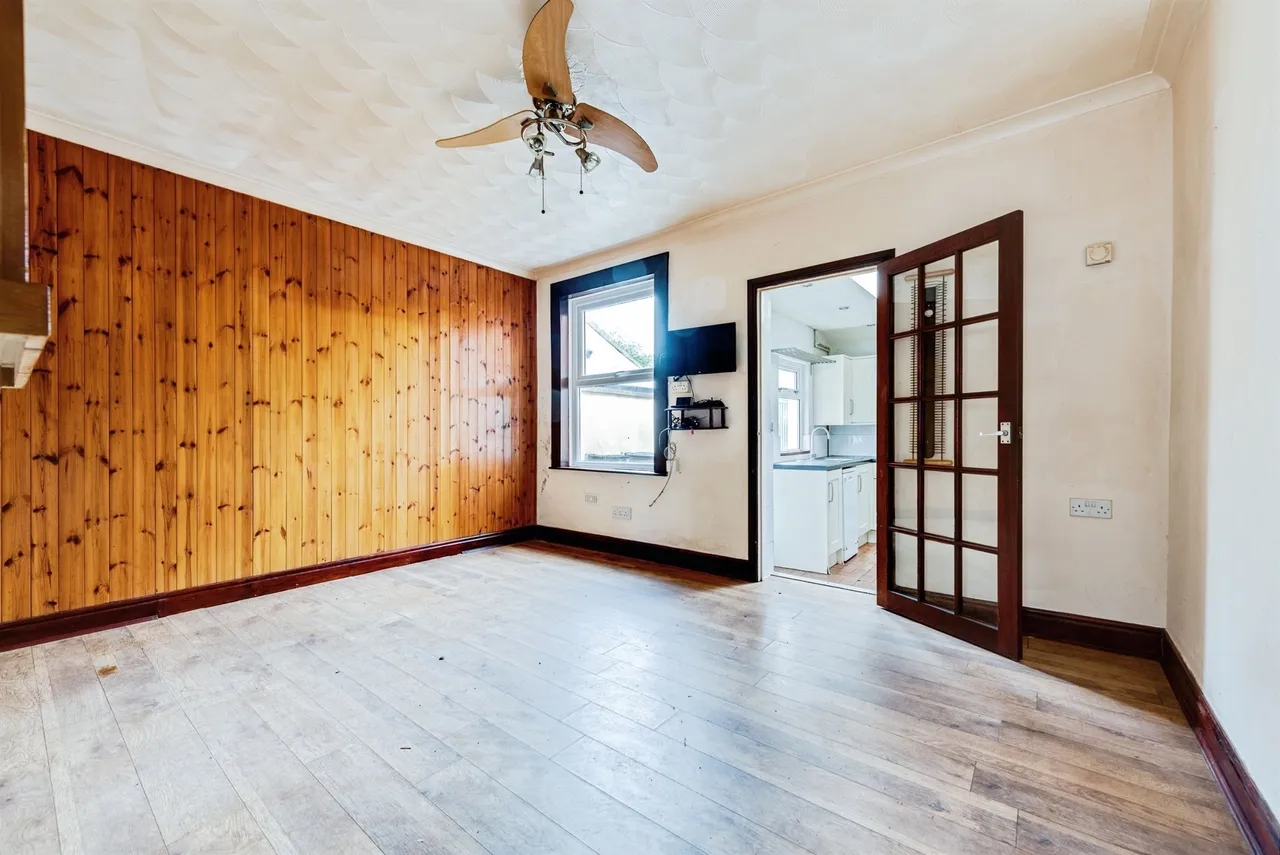 Winifred Street, Swindon, SN3, photo 5