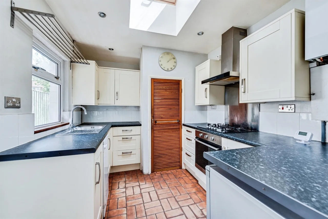 Winifred Street, Swindon, SN3, photo 6