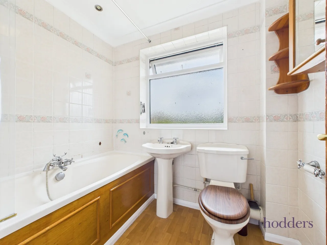 Pippins Court, Ashford, TW15, photo 7