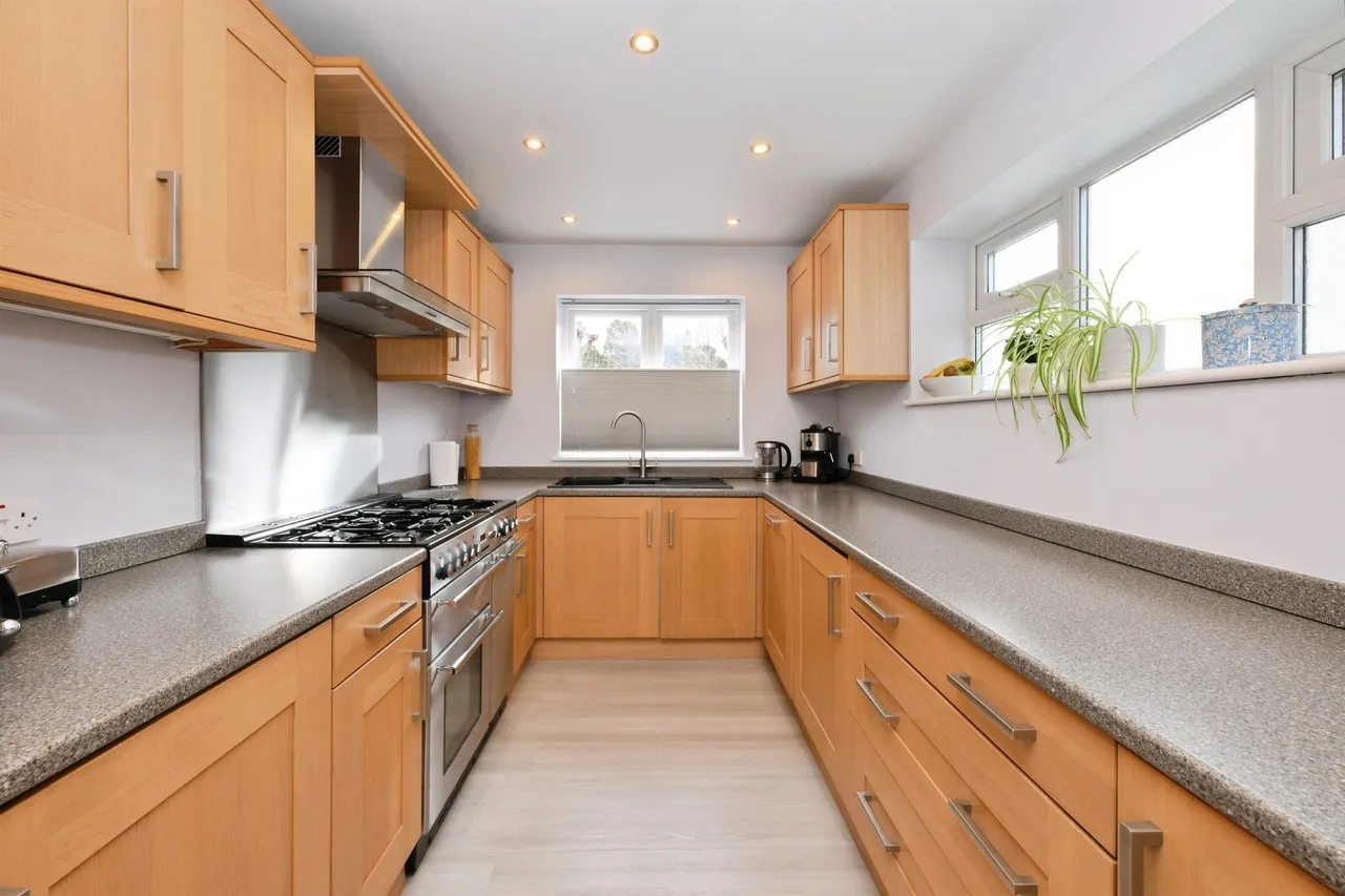 Cromwell Avenue, Cheshunt, EN7, photo 4