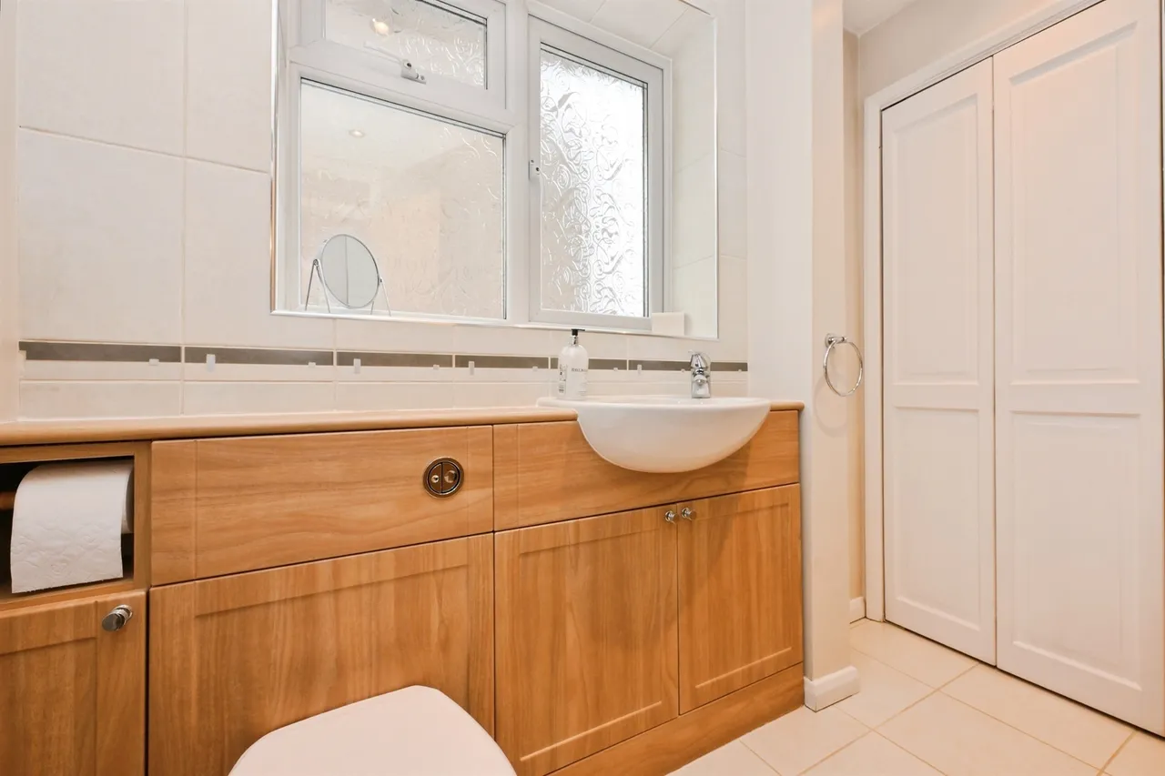 Cromwell Avenue, Cheshunt, EN7, photo 16