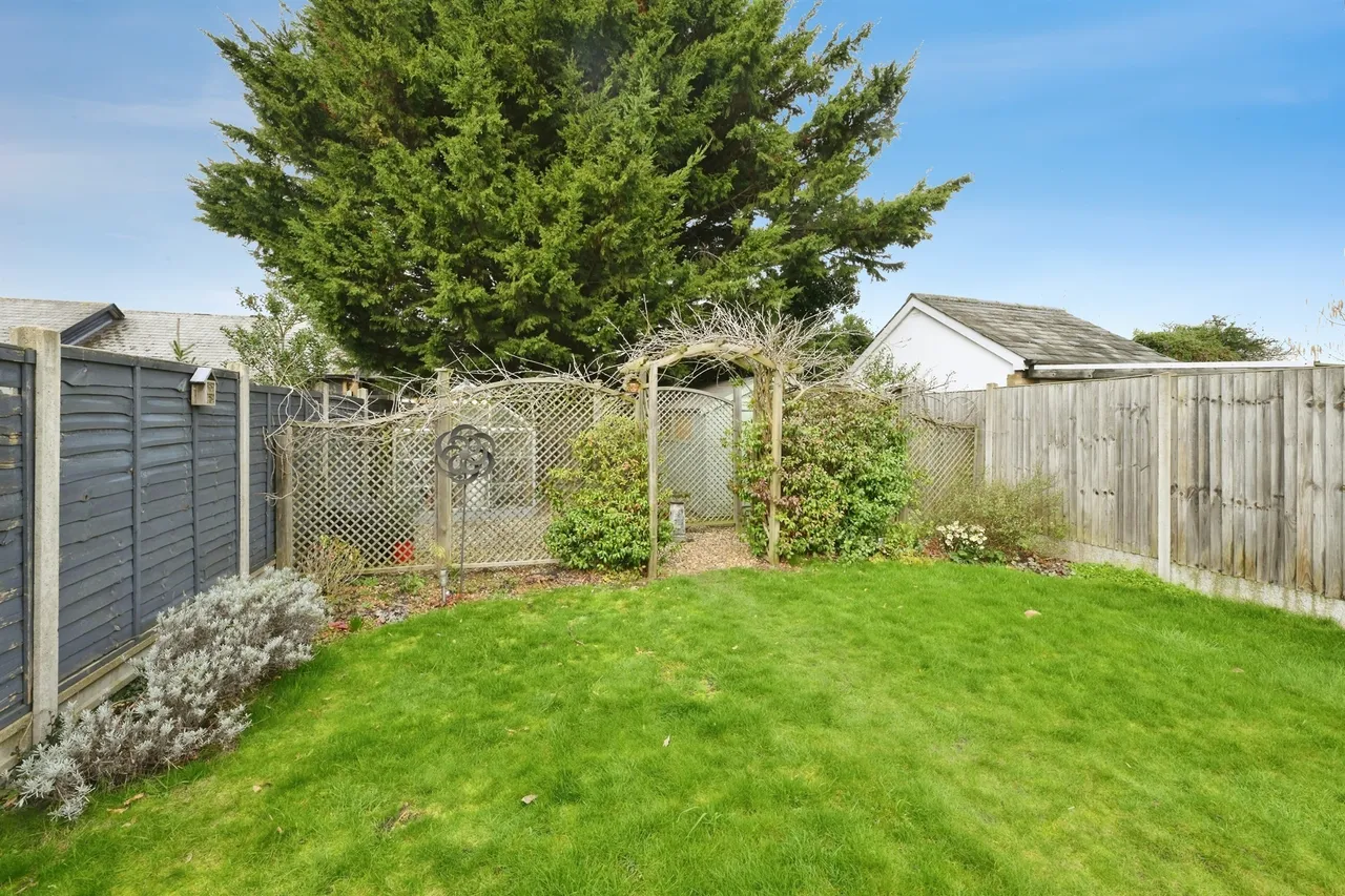 Cromwell Avenue, Cheshunt, EN7, photo 19
