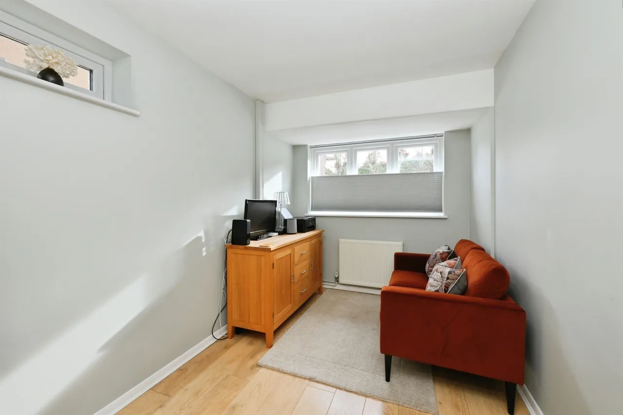Cromwell Avenue, Cheshunt, EN7, photo 10