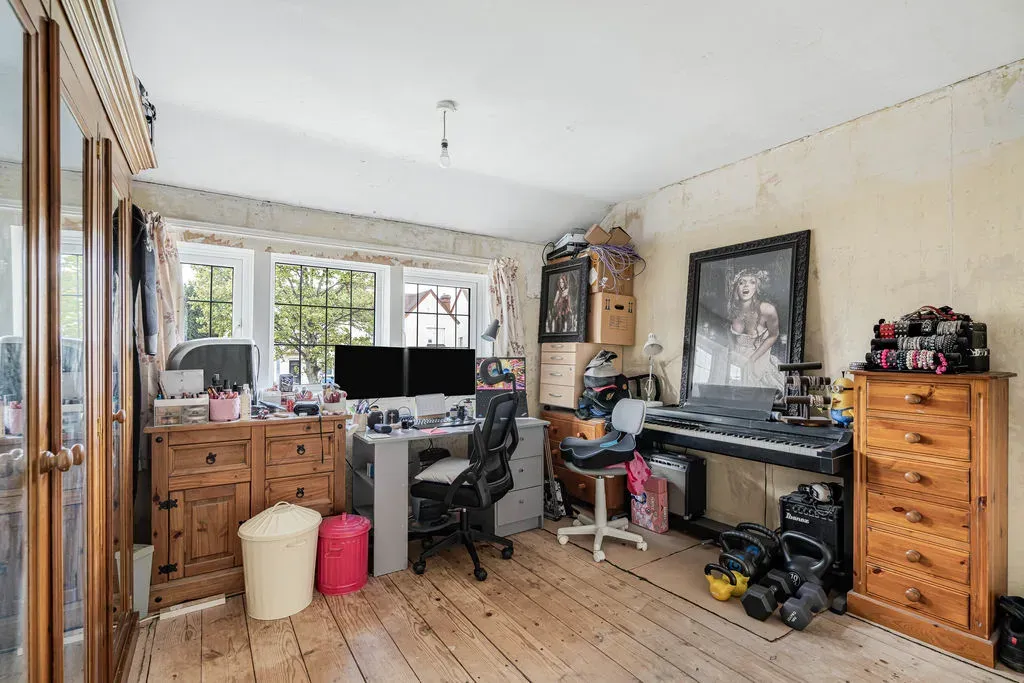 Newton Road, Bletchley, Milton Keynes, Buckinghamshire, MK3 5DH, photo 7