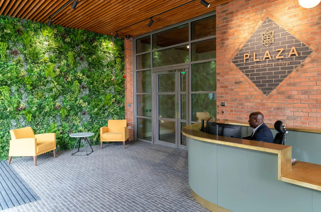 Plaza Collection Mill Hill, NW7, photo 9