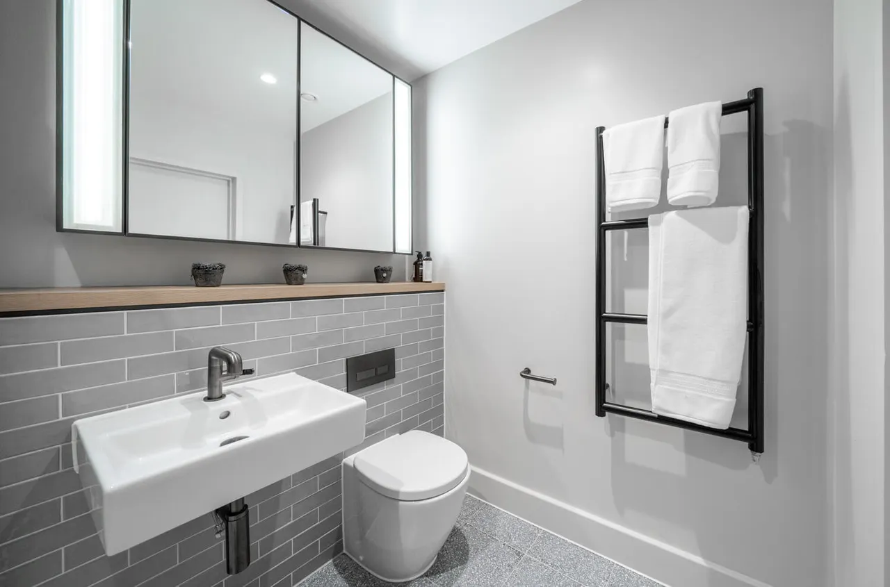 Plaza Collection Mill Hill, NW7, photo 7