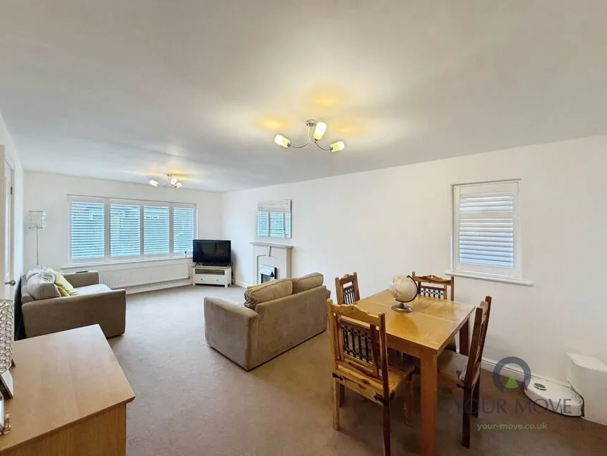 Chelmorton Drive, Stoke-on-Trent, ST3, photo 2