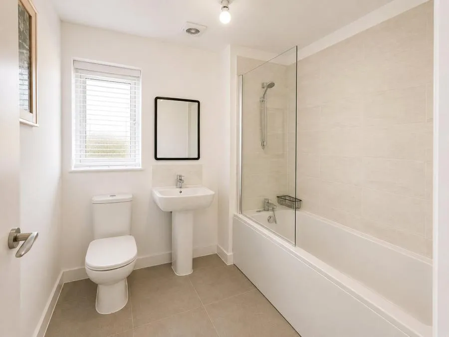 Tithe Crescent, Brockworth, GL3, photo 10