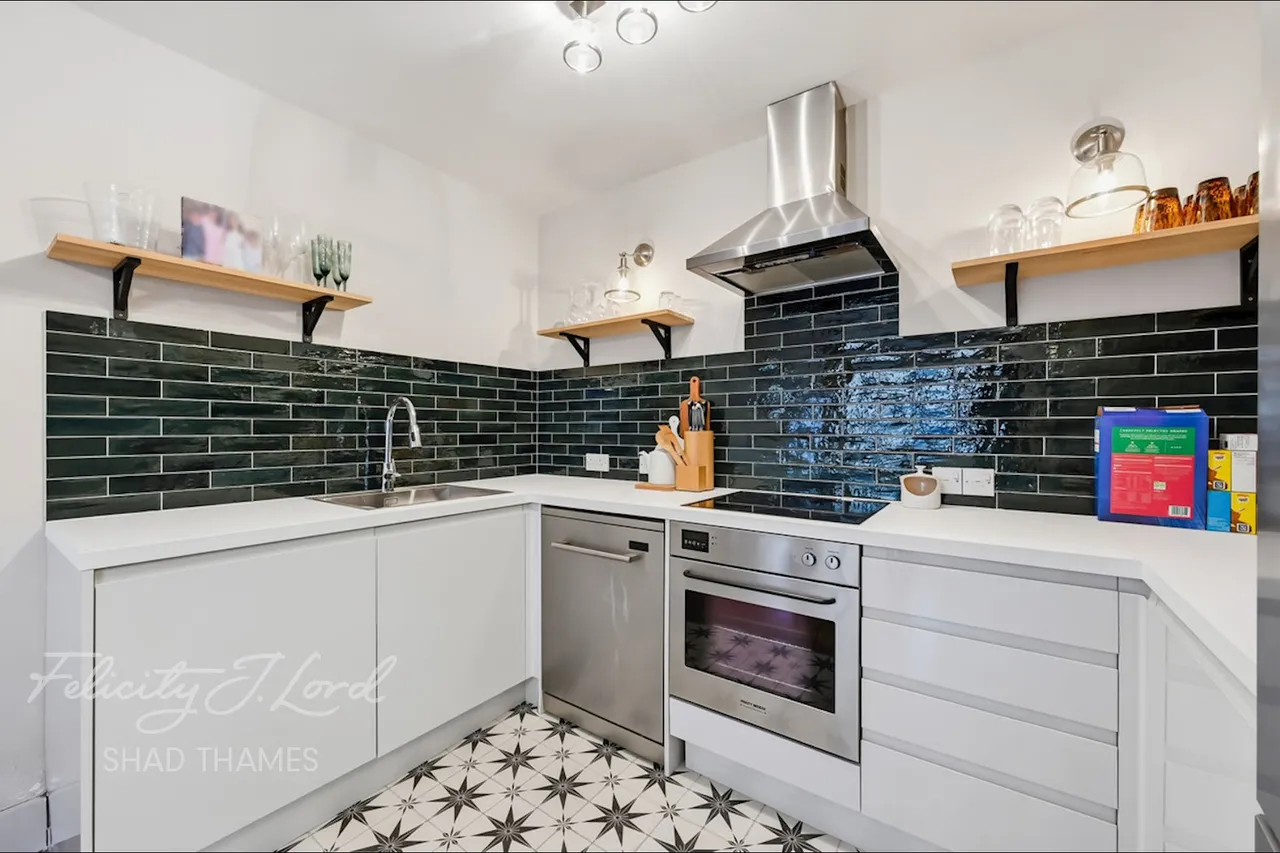 Shand Street, SE1, photo 11