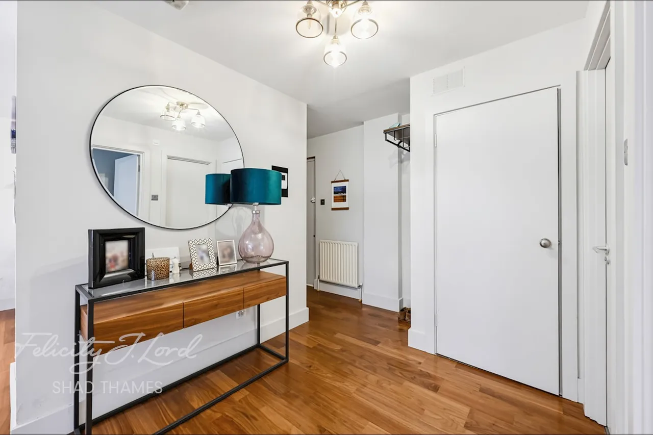 Shand Street, SE1, photo 22