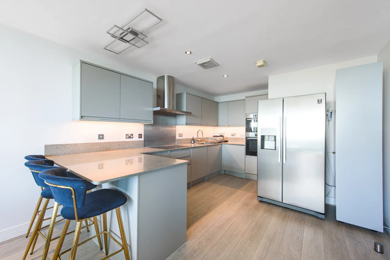 Flat 1514, 100 Kingsway, London, photo 6