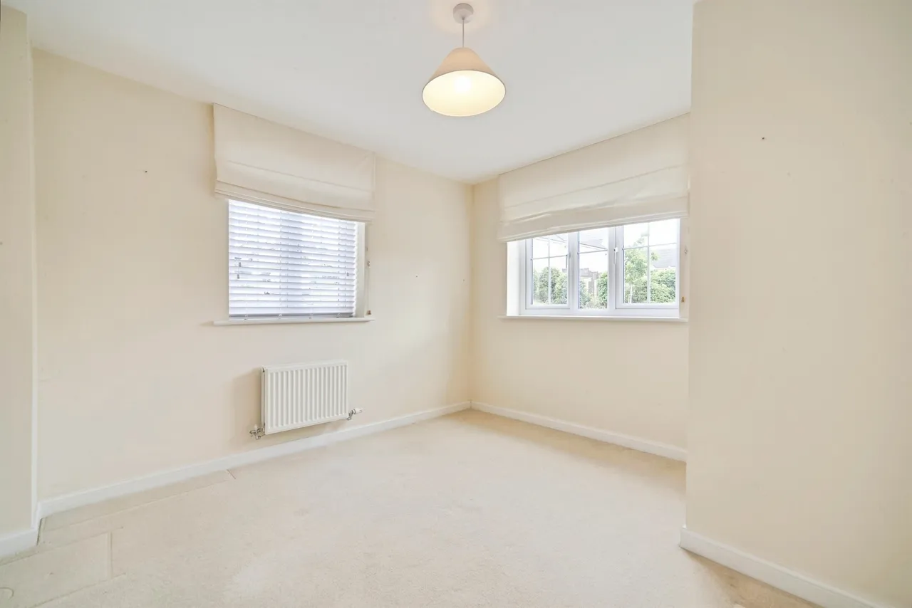 Staincliffe Drive, Keighley, BD22, photo 8
