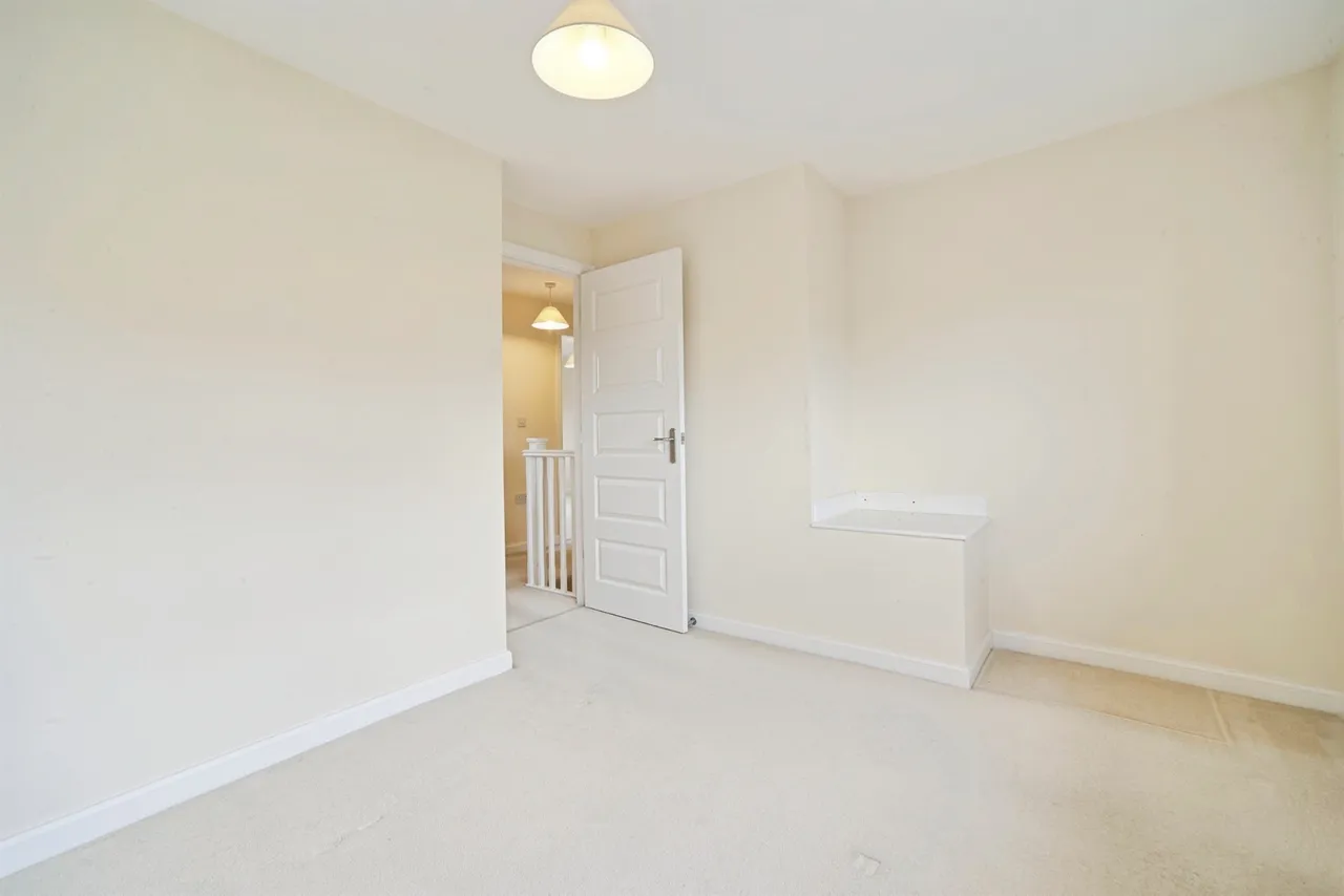 Staincliffe Drive, Keighley, BD22, photo 14