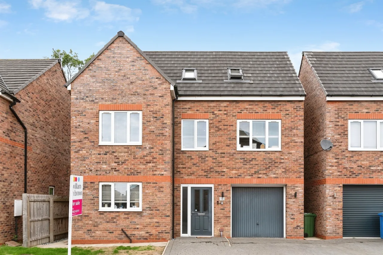 3 bed house for sale — Carter Drive, Hessle